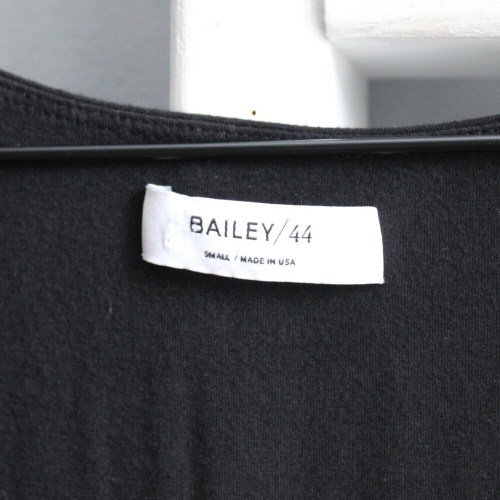 Bailey 44 Aphrodite Black Ruched Tie Sleeveless V-Neckline Maxi Dress Size Small - Picture 6 of 8